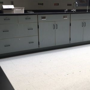 Meet your Posher, Nizar